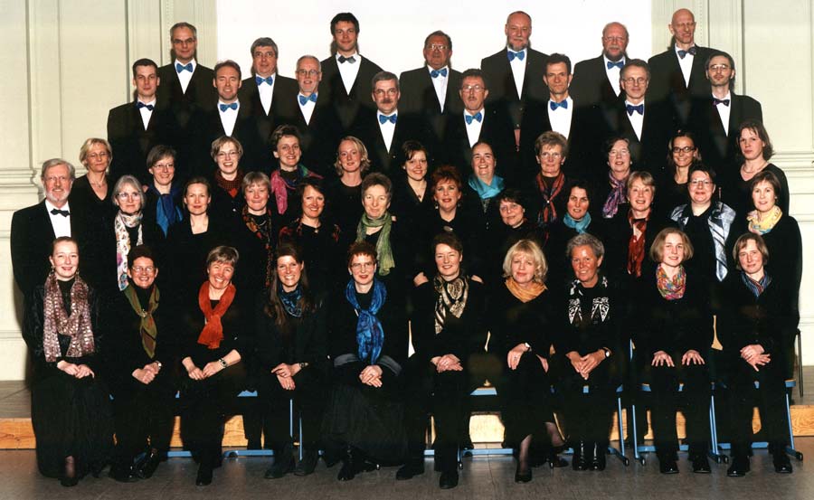 Historisches Gruppenbild im Dezember 2001