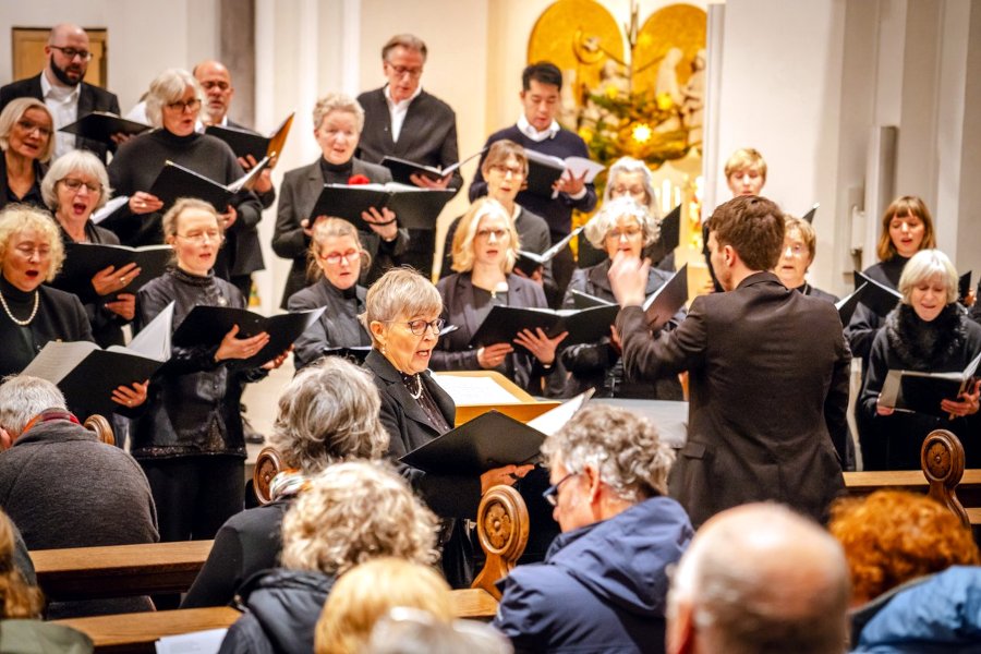 Deutsches Chorfest in Leipzig, 2022, der Kodaly-Chor die Leipziger Phillippuskirche